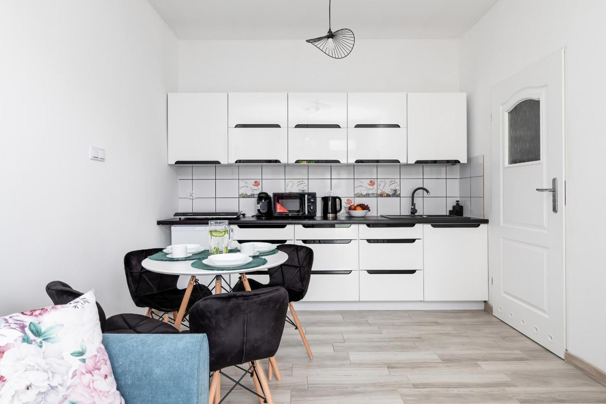 Kolejowa Apartment With A Mezzanine Miedzyzdroje By Noclegi Renters Ngoại thất bức ảnh